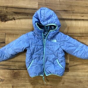 2T The North Face Reversible Jacket
